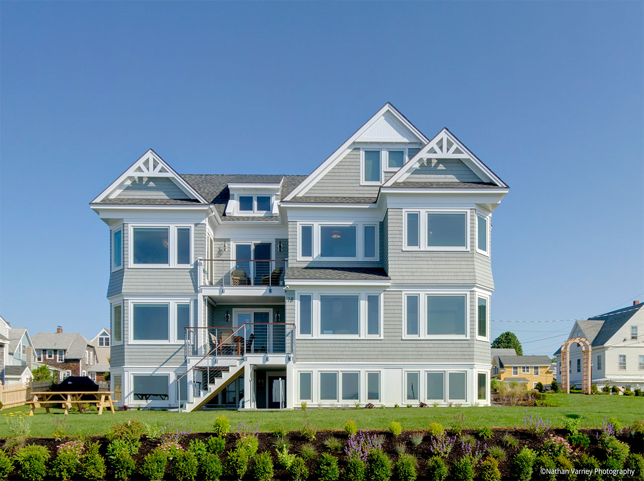 Douston-Featured-Seaside Residence-©Nathan Varney Photography